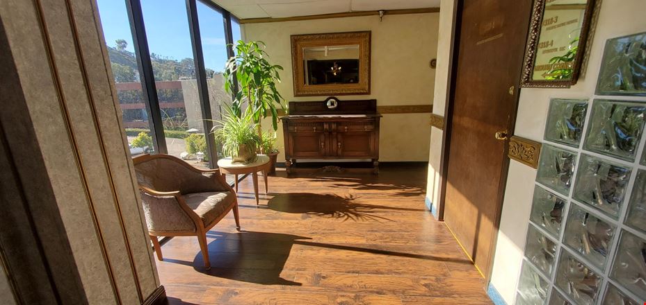 2801 Camino Del Rio South