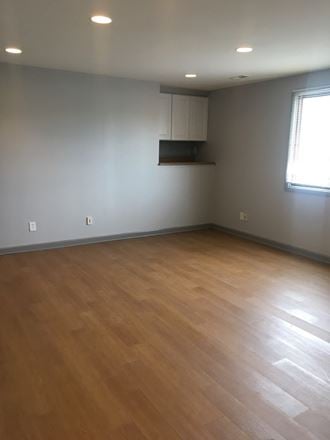 1271 Harlem Road  - 1,776+/- SF OFFICE SPACE