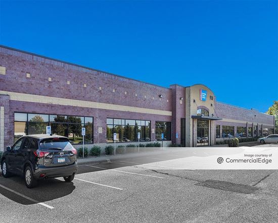 Grand Oak Office III & IV