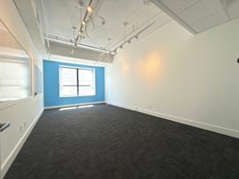 #202 - 128 W 6th Ave