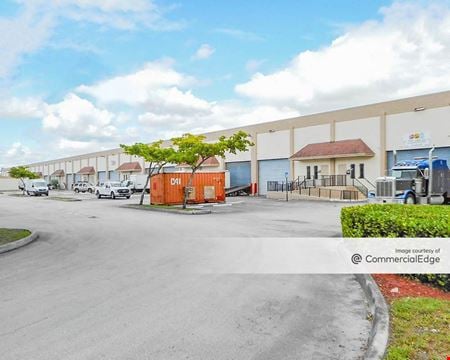 Industrial space for Rent at 2273 NW 82nd Avenue in Doral