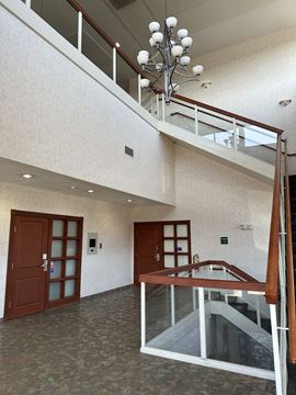 Laurel Pointe Office