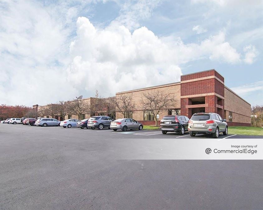 Gateway Corporate Center - 6340 Flank Drive
