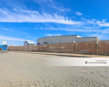 Commercial space for Rent at 12231 Hibiscus Road in Adelanto