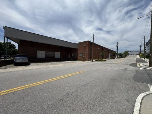 Warehouse/Distribution For Lease