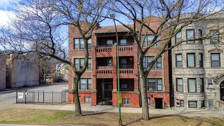 Multi-Family space for Sale at 5616 S. Michigan Ave in Chicago