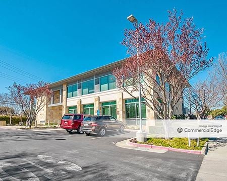 Photo of commercial space at 990 Marsh Road in Menlo Park