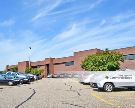 Commercial space for Rent at 3680 Victoria Street North in Shoreview