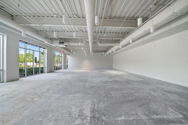 Perimeter Park: 3300 Paramount