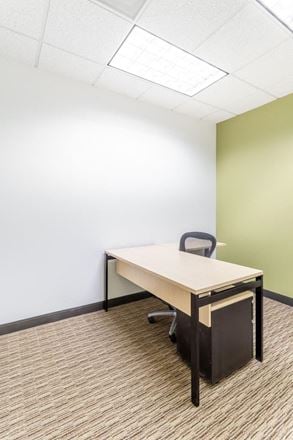 KS, Overland Park - Lighton Tower