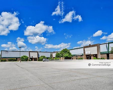 Photo of commercial space at 280 West Palatine Road in Wheeling