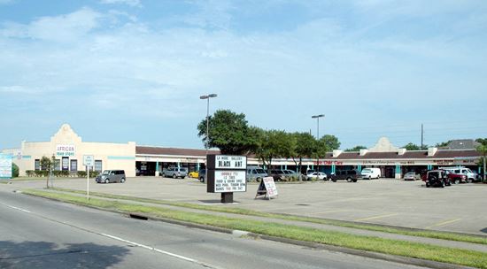Mission Park Place Shopping Center