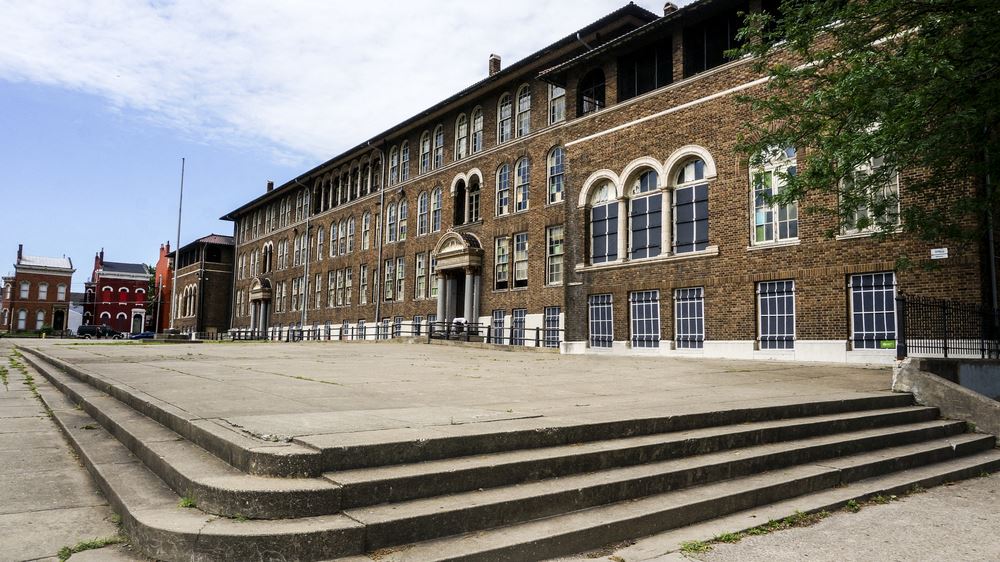1941-baymiller-st-cincinnati-multi-family-space-for-sale