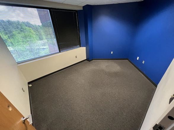 3289 SF 812-Suite 301 Professional Office Space
