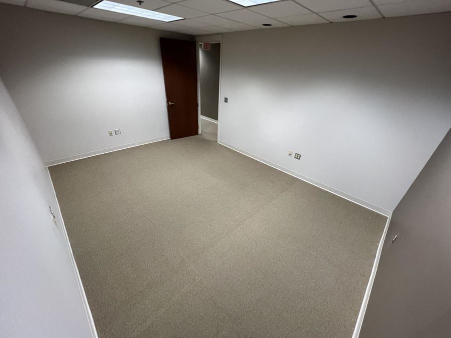 3246 SF 804-Suite 302 Professional Office Space