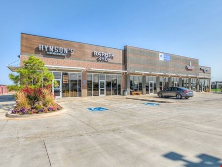 Retail space for Rent at 815-825 E Main St in Yukon