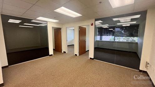 Lincoln Professional Building | For Sale or Lease