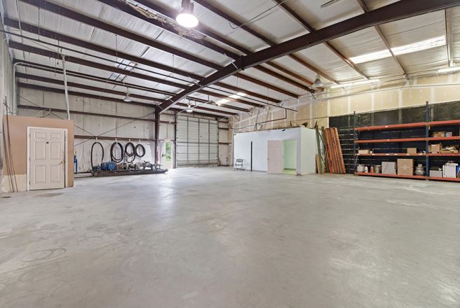 12112 Almeda Rd