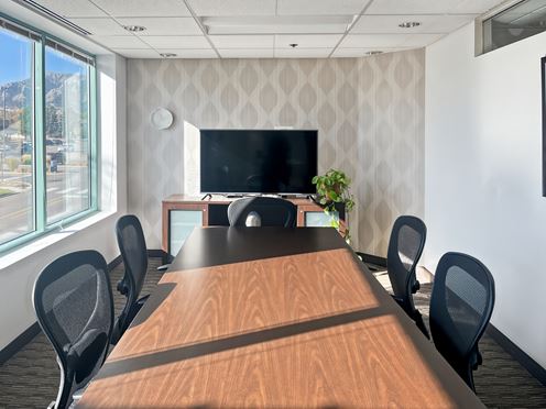 Regus - Baseline Office Suites