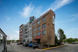 Lacuna Lofts