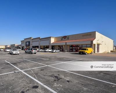 Woodmont Plaza