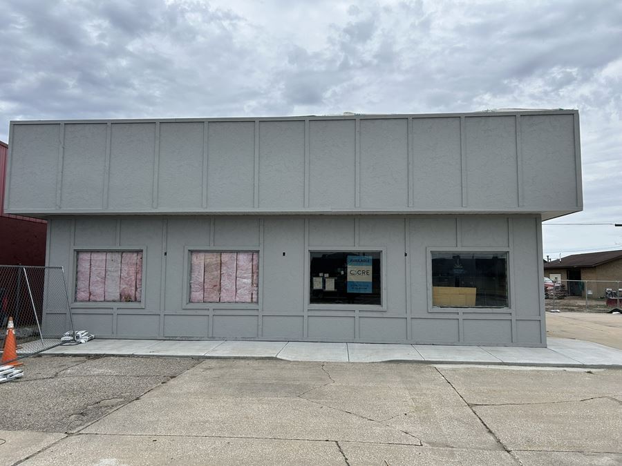 Gaylord - Freestanding Retail/Office Buildings