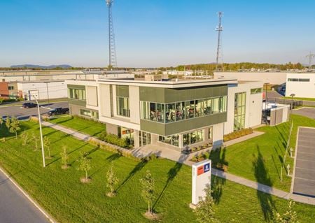 8701 Samuel-Hatt St. 8701 Samuel-Hatt St.