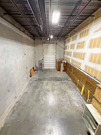 #2111-1225 Kingsway Avenue