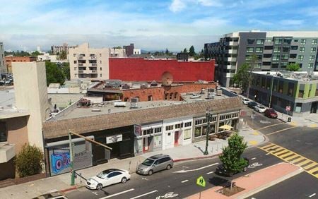 Retail space for Rent at 1741 - 1745 San Pablo Avenue in Oakland