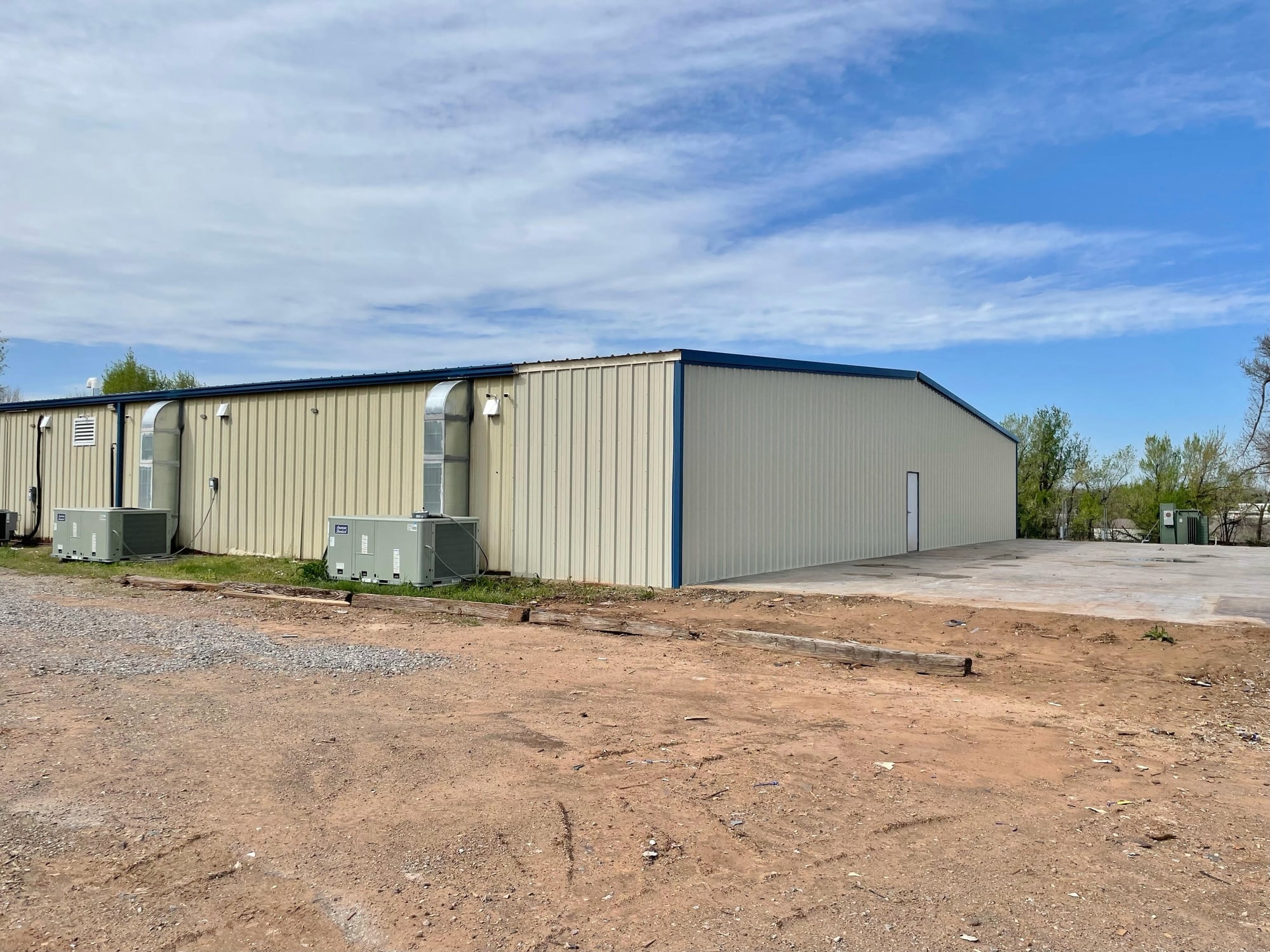 5909 Aero Dr, Tuttle, OK 73089