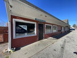 The Shops at Route 32