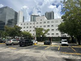 Executive Plaza Medical Office - Biscayne