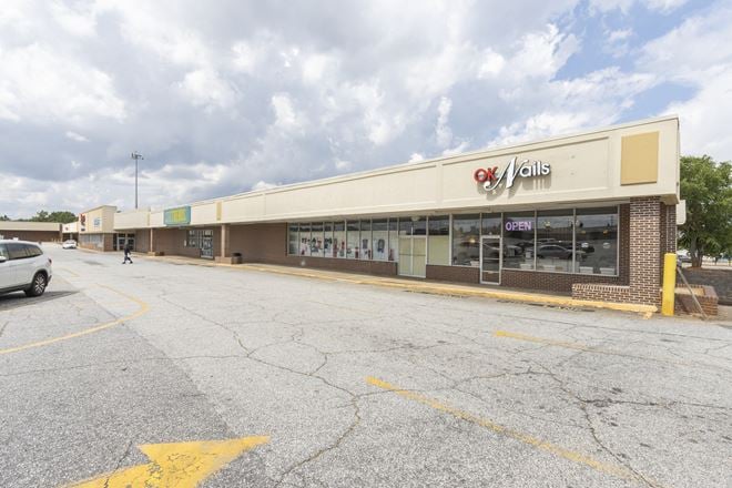 Lakeside Shopping Center