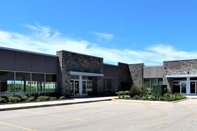 13200-13207 Globe Drive