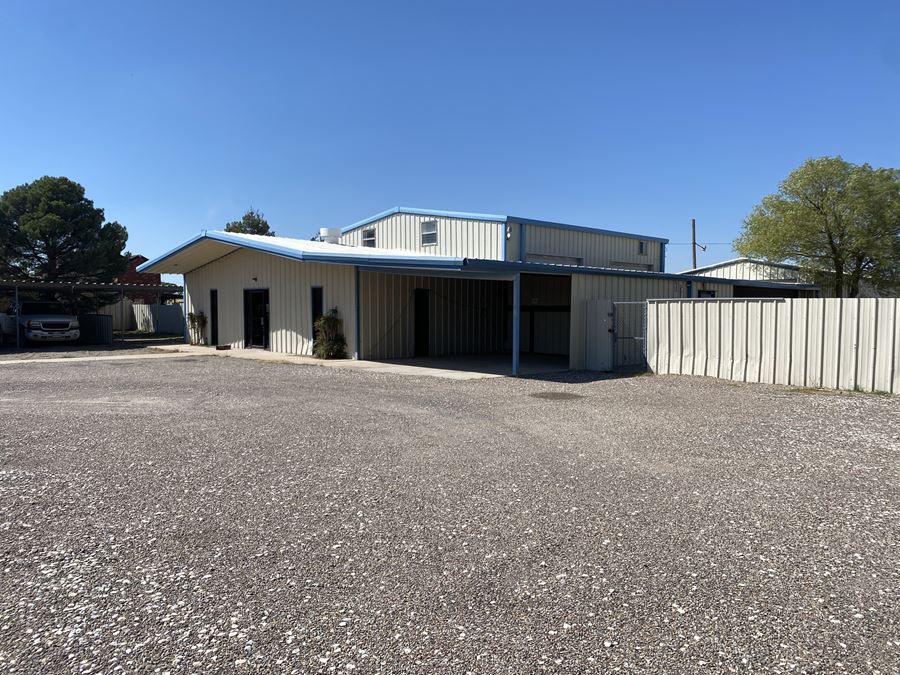 5,400 SF on 1.526 Acres