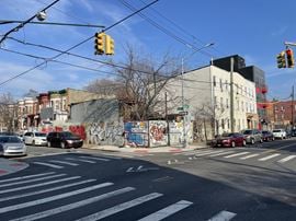 439 Liberty Ave