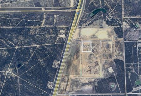 Photo of commercial space at Expeditor Rd in Laredo
