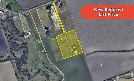 Photo of commercial space at 5460 County Road 100 in Hutto