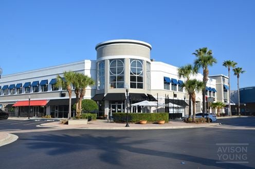 Colonial TownPark Office Above Retail