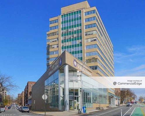 Lefrak Center
