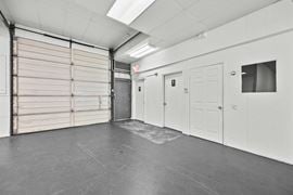 For Lease | Versatile Commercial Building with Bonus Warehouse Space Potential