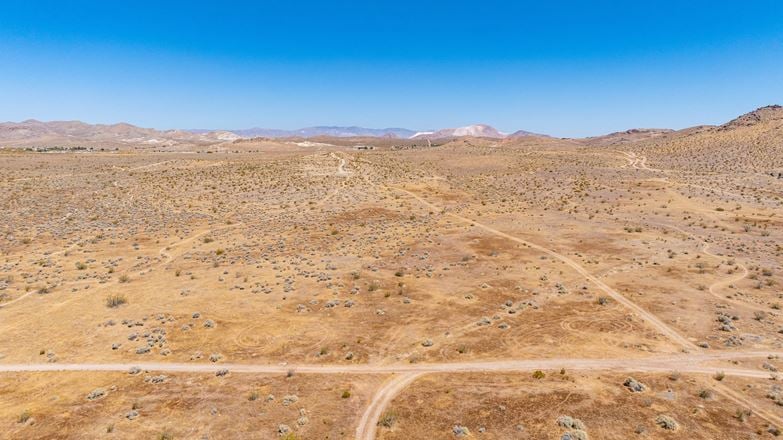 ±1 Acre of Commercial Land in Rosamond, CA