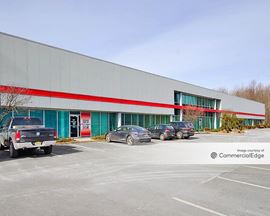 Totowa Commerce Center