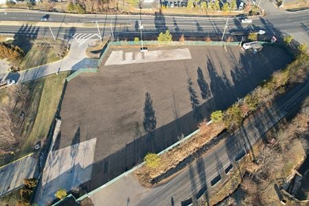VacantLand space for Rent at 13031 Hansen Farm Rd. in Manassas