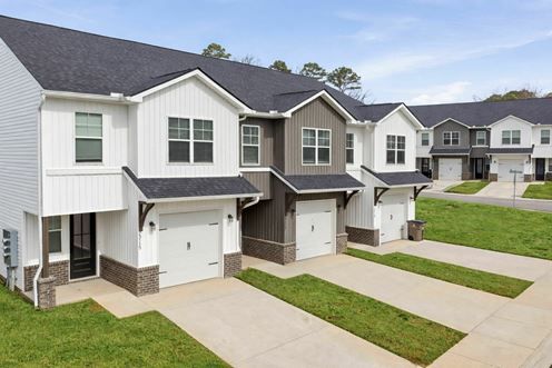 Pleasant Ridge Stables Townhomes