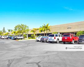 Founders Business Park - 1240 & 1250 North Lakeview Avenue