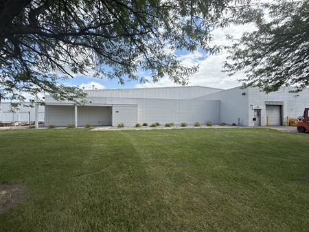 Photo of commercial space at 280 W Morley Dr in Saginaw