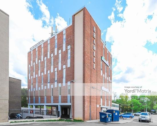 Bradlee Medical Building