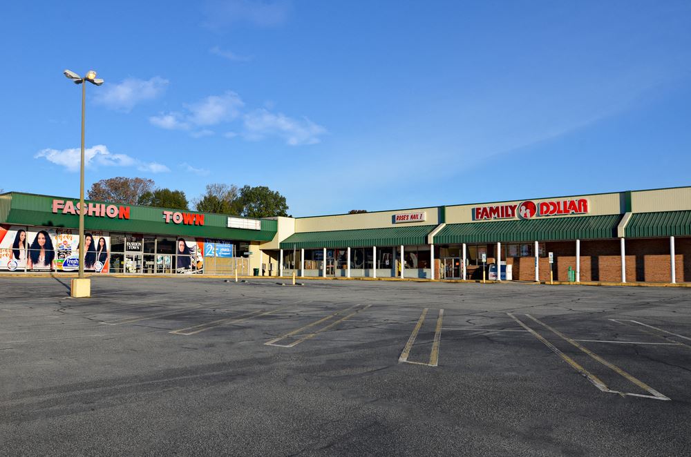 Greensboro North Shopping Center 1421 E Cone Blvd. , Greensboro, NC