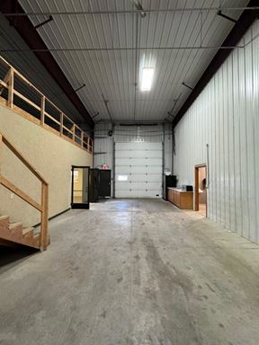 Warehouse for Lease - 7840 Leqve Dr SE Suite B